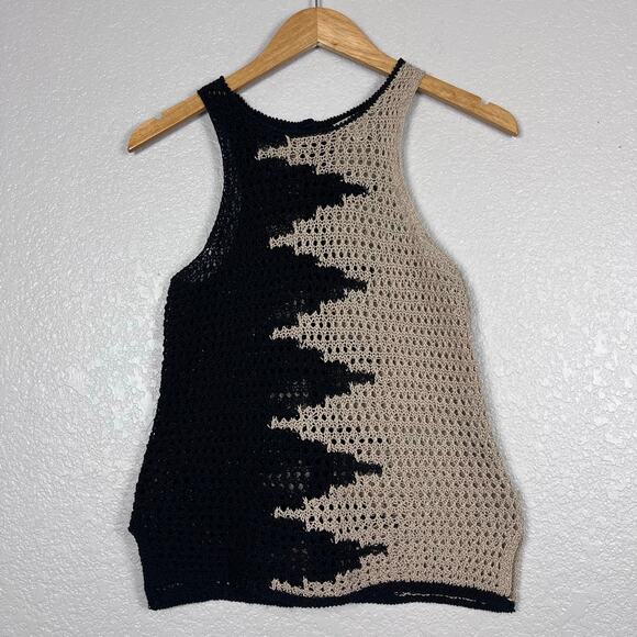 Lucky Brand Tops - Lucky Brand Womens Size XS Tan Black Geometric Open Knit Chunky Crochet Tank Top